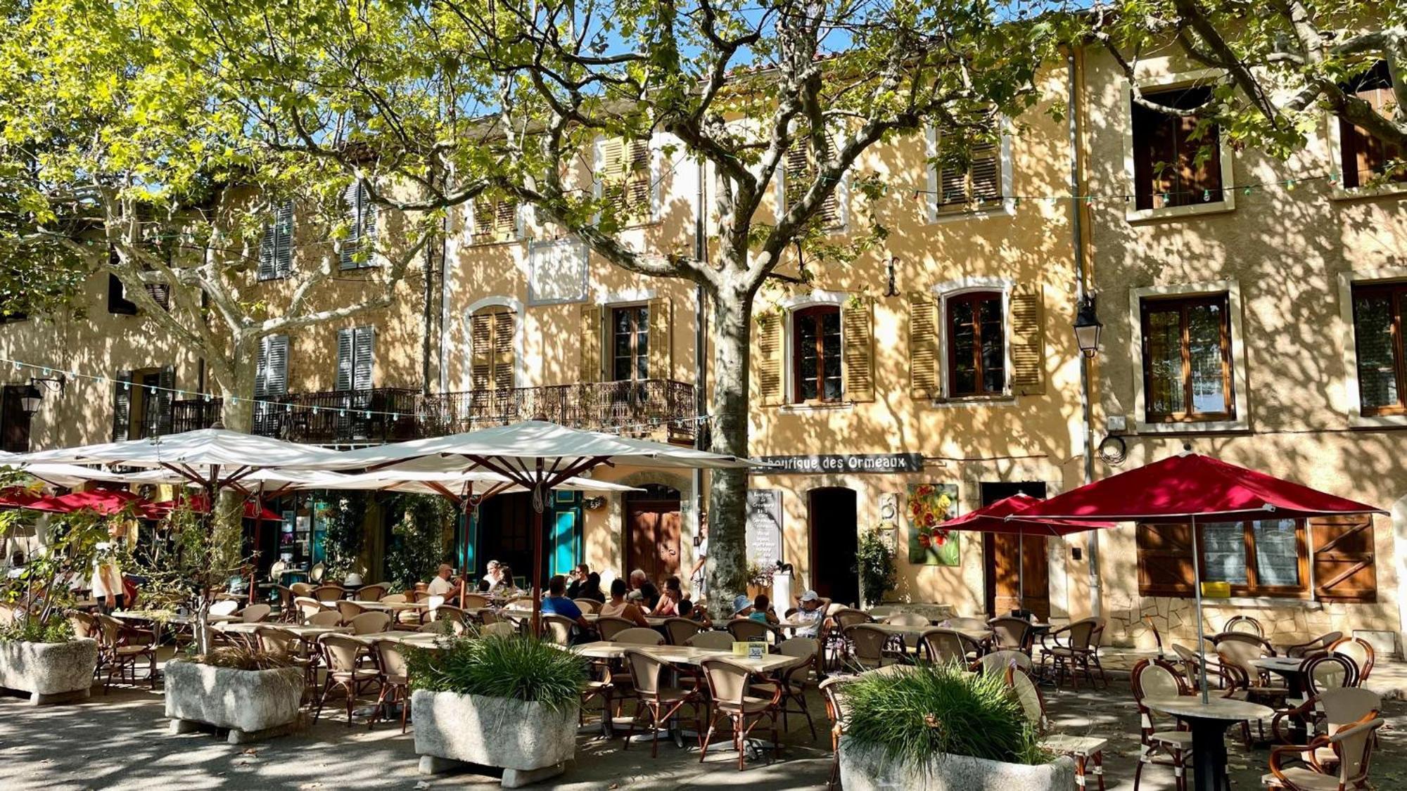 Au Coeur Du Village Provencal Tourtour Eksteriør bilde
